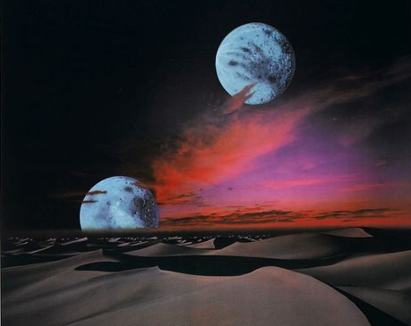 Aan de hemel is zowel de maan als de zon te zien, maar ook een onbekend, 3e hemellichaam.